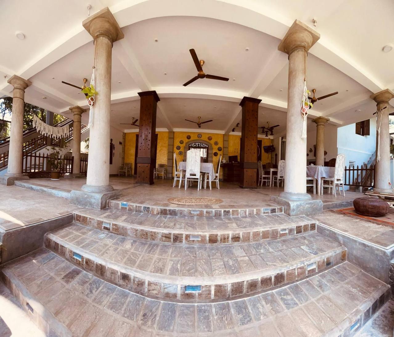 Relocted To Ahangama! Unawatuna Exterior foto